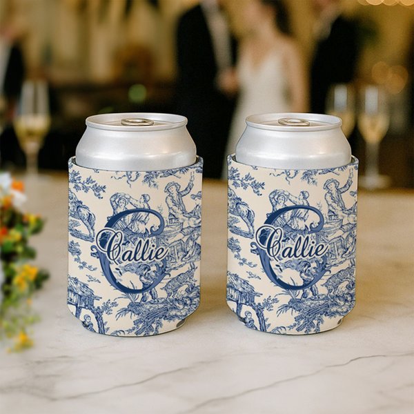 Personlig Retrostil Franskt tryck Toile De Jouy Isolerad ölburk kylhylsa med namn och initialer Partybröllopsgåva för brud Brudtärnor