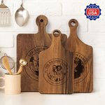 Henkilökohtainen kaiverrettu valokuva Design Wood Charcuterie leikkuulauta kahvalla ja nimi Home Decor Made in USA Syntymäpäivä Häät lahja perheelle