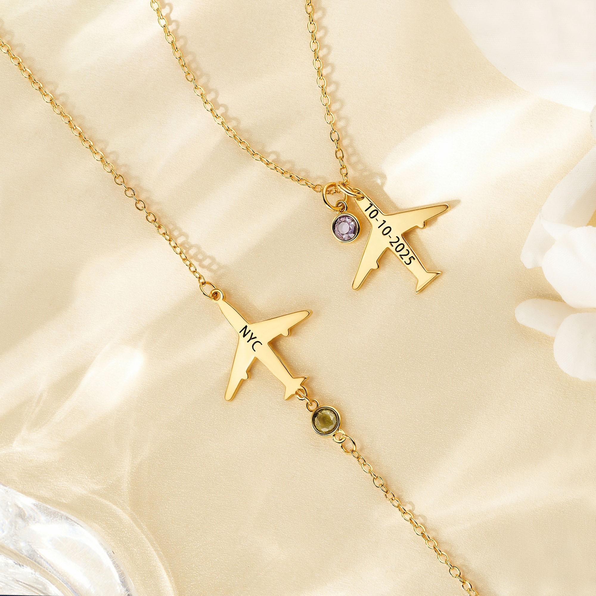 Collier d'avion personnalisé Bijou délicat avec pierre de naissance et texte Cadeau d'anniversaire pour femmes Amoureuses de voyages Pilotes Agents de bord