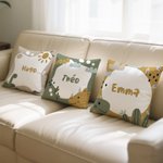 Taie d'Oreiller Personnalisée avec Nom Style de Dinosaure Cartoon Décoration de Chambre Cadeau Anniversaire pour Enfant