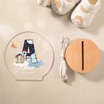 Gepersonaliseerd Astronaut Planeet Wolk Raket Ster Beginletter Acryl LED Nachtlampje met Naam en Houten Voet Verjaardag Baby Shower Gift voor Kinderen Moeders
