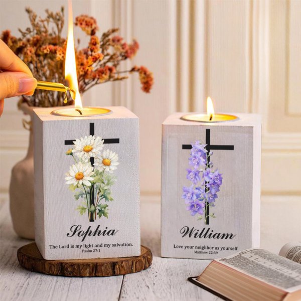 Bougeoir à bougie en bois personnalisé avec nom, fleur de naissance, croix, verset biblique, cadeau d'anniversaire et de baptême pour les chrétiens.