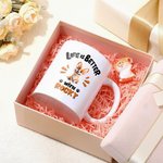 Personlig Livet är bättre med 1-3 tecknade hundar Mugg med namn Födelsedags- och jubileumsgåva för hundälskare