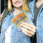 Carta Poke TCG classica personalizzata con adorabili personaggi di coppia in stile pixel testo e supporto in legno San Valentino regalo per coppie