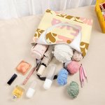 Personlig stor handväska med dansk blommönster och namntryck perfekt som års- och födelsedagspresent till kvinno