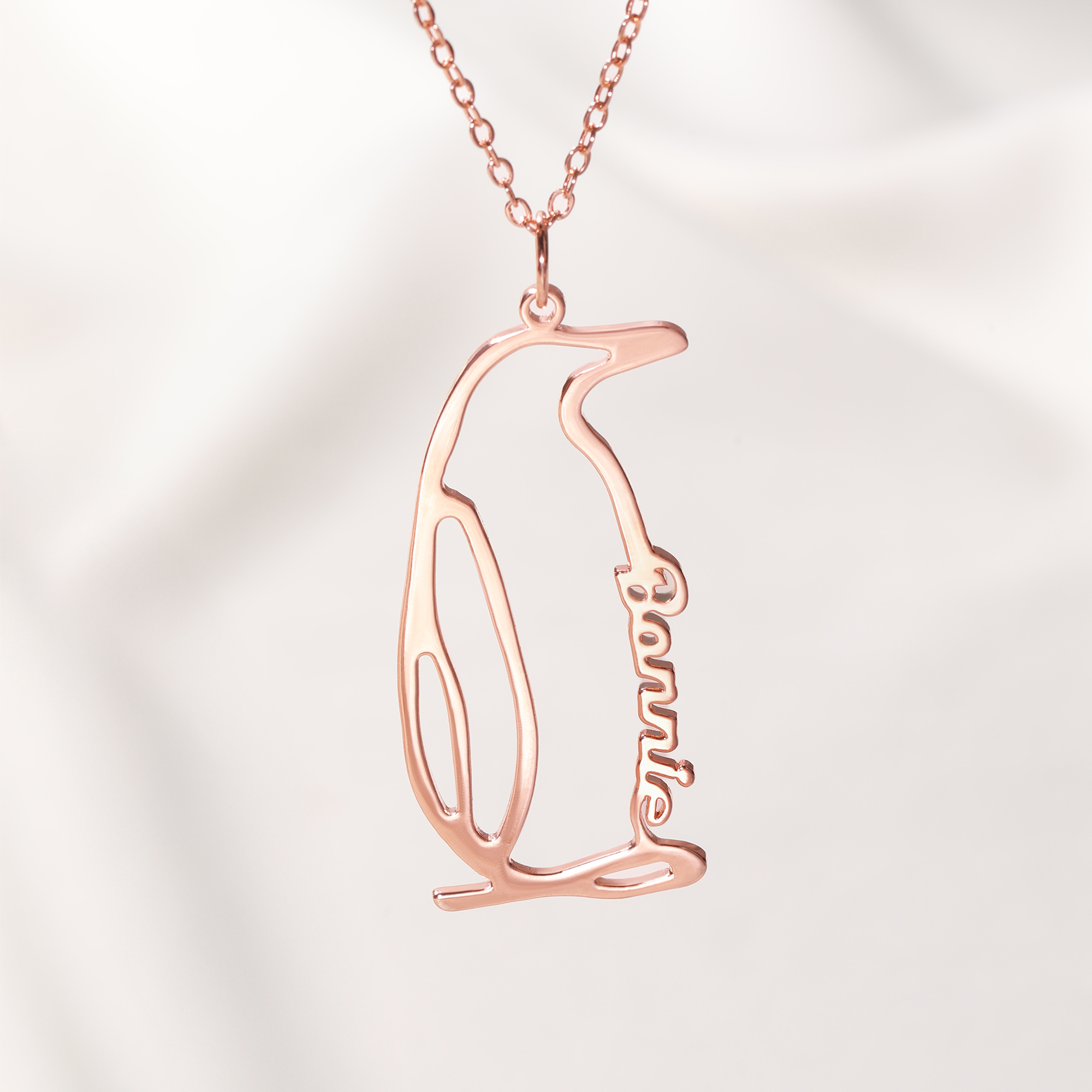 Collier de pingouin personnalisé avec nom Bijoux délicats Cadeau d'anniversaire Cadeau de Saint-Valentin pour les femmes