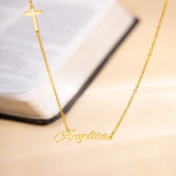 Collier croix latérale personnalisée avec nom Bijoux délicats Anniversaire Baptême Religieux Cadeau pour femmes Chrétiennes