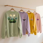 Personalised Paw Print 1-6 Family Members Silhouette T-shirt Sweatshirt Birthday Holiday Gift for Family