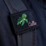 Étiquette d'Identification à Velcro Personnalisable avec Nom et Motif de Tortue Marine Brodés Cadeau Anniversaire Voyage pour Amateur de Plongée
