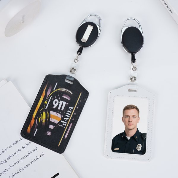 Porte-badge en cuir PU avec texte et porte-clés extensible Cadeau d'anniversaire pour les répartiteurs