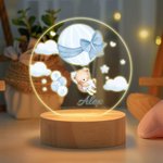 Luce notturna LED personalizzata con nome base in legno decorazione cameretta regalo di compleanno e babyshower per bambini