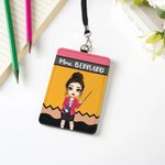 Porte-Badge en Cuir PU Personnalisé avec Texte Personnage Dessin Animé Cadeau d'Anniversaire de Fête des Enseignants pour Professeurs