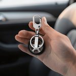 Personalisierte Exquisite Spinning Car Tire Keychain mit Text Portable Accessoire Geburtstag Weihnachten Geschenk für Männer Autobesitzer