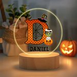 Veilleuse LED Personnalisée Chapeau de Sorcière Citrouille Personnage Cartoon avec Base en Bois Nom et Initiale Cadeau d'Halloween pour Garçons Filles