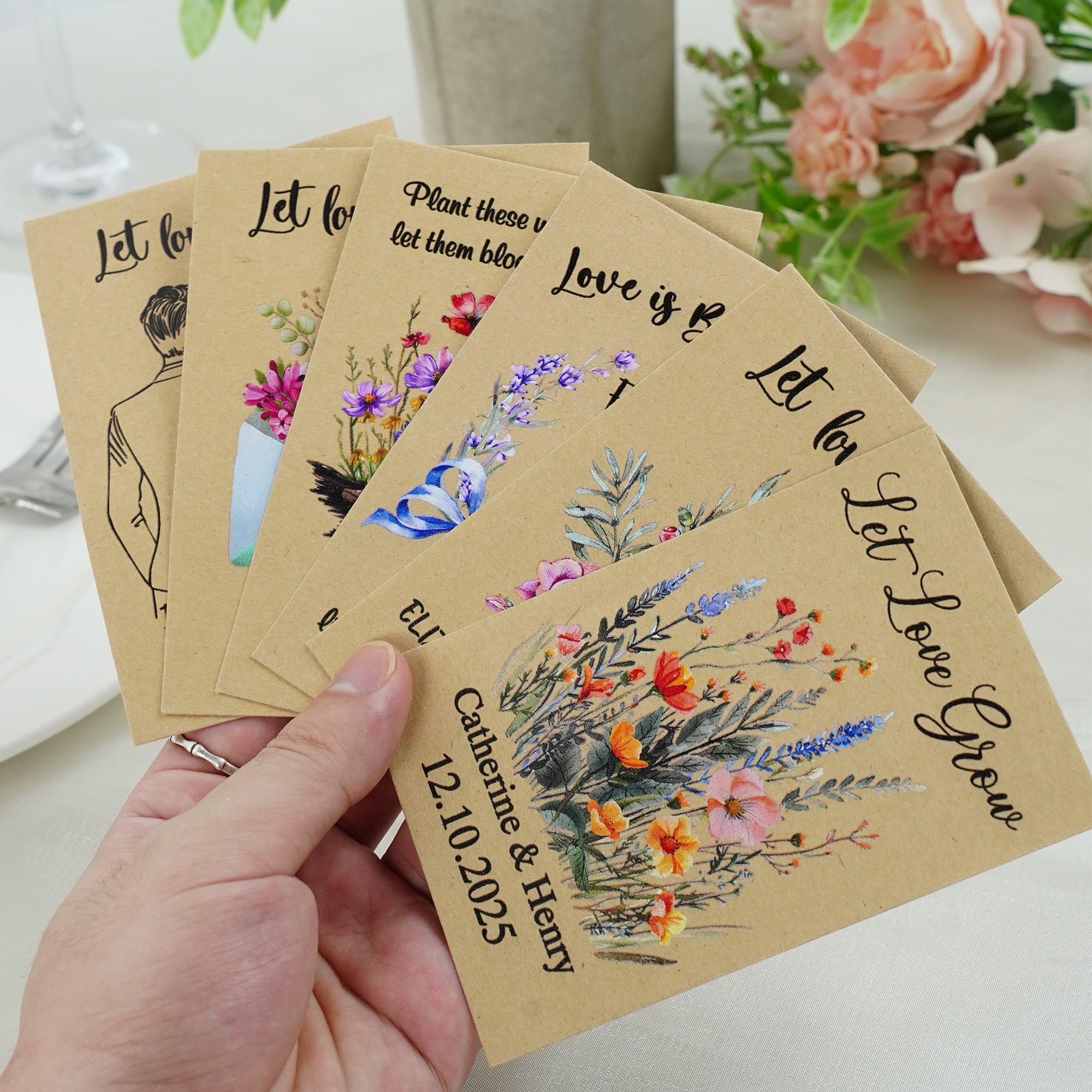 Paquet de graines personnalisé Let Love Grow en papier kraft avec nom et date Fête de mariage Douche de mariage Cadeau d'anniversaire pour Mariée Demoiselle d'honneur Invités