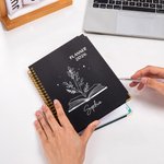 Libro de flores personalizado de nacimiento 2026 Nombre Planificador A5 Cuaderno con páginas de planificación semanal Cumpleaños Graduación Regalo para la familia Amigos