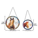 Décoration solaire personnalisée en verre teinté avec photo de cheval et nom Décoration de balcon à suspendre Cadeau d'anniversaire pour les amoureux des chevaux