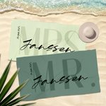 Gepersonaliseerde Mr and Mrs Set van 2 Bijpassende Grote Sneldrogende Strandlakens met Achternaam Cadeau voor de Huwelijksreis van Pasgetrouwden