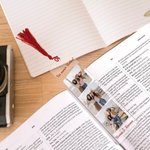 Personalisiertes 3 Fotos Acryl Lesezeichen mit Text Namen und Quaste Lesezubehör Geburtstag Geschenk für Freunde Familie Leseratte