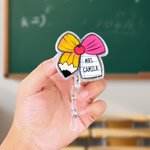 Badge rétractable pailleté personnalisé pour enseignant avec titre, nom de famille et clip Cadeau d'appréciation de la journée de l'enseignant pour les enseignants et les éducateurs