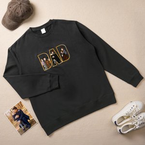 Personalised Embroideried Dad Mom Photos Soft T-shirt Sweatshirt Hoodie Daily Wear Birthday Anniversary Gift for Parents