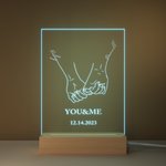 Luz nocturna LED con base de madera Personalizada Holding Hands with Love Decoración romántica para el hogar Regalo de San Valentín Aniversario para pareja