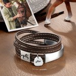 Personlig läderarmband med västerns tema dubbelring och namnplåt perfekt födelsedagspresent för hästälskare och hästägare