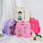 Henkilökohtainen söpö sarjakuvahahmo syntymä kukka eristetty lounas laukku nimi & kahva kannettava koulu matkailu piknik lahja lapsille perheelle