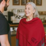 Henkilökohtainen kirjailtu valokuva muotokuva huivi nimi ja Tupsu pehmeä lämmin talvi asuste vuosipäivä syntymäpäivä joululahja perheelle ystävät