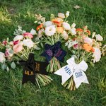Personalizzato Monogram Bouquet Prom Sash con testo ricamato Bouquet nastro avvolgente Homecoming regalo di nozze per le ragazze laureati