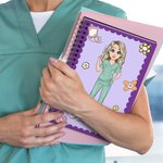 Gepersonaliseerd Verpleegster Cartoon Karakter A5 Spiraal Notitieboekje met Naam en 120 Gelinieerde Pagina's Verpleegkundige Week Waardering Geschenk voor Medisch Personeel