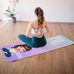 Personalisierte Cartoon Yoga Charakter Gradient-Farbe Anti-Rutsch-Yoga-Matte mit Text und Name Geburtstag Fitness Geschenk für Yoga-Liebhaber