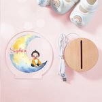 Veilleuse LED personnalisée avec nom et socle en bois Décoration de chambre Anniversaire Cadeau de pendaison de crémaillère pour la famille