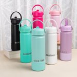 Gepersonaliseerde gegraveerde naam 18 oz geïsoleerde waterfles met handvat en rietje terug naar school verjaardag reiscadeau voor kinderen vrienden familie