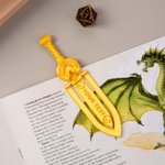 Henkilökohtainen 3D Sword Teksti Kirjanmerkki Lukeminen Supply Syntymäpäivälahja kirjan ystäville Fantasy Fans
