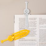 Henkilökohtainen 3D Sword Teksti Kirjanmerkki Lukeminen Supply Syntymäpäivälahja kirjan ystäville Fantasy Fans