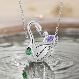 Personalisierte neue Mutter und Baby Schwan Halskette mit Geburtsstein und Karte zierlich Familie Schmuck Geburtstag Jahrestag erste Muttertag Geschenk für Frauen