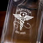 Personalisierte Engelsflügel Whiskey Dekanter Gläser mit Text und hölzerne Aufbewahrungsbox Bar Zubehör Geburtstagsgeschenk für Ärzte Whiskey-Liebhaber