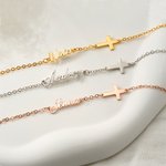 Henkilökohtainen Minimalistinen Cross Rannekoru nimi Syntymäpäivä Ristiäiset Kaste lahja naisille