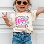 Personalisierte Bleistift Apfel Schere Buntstift Wimpel Kind T-Shirt mit Namen und Klasse zurück zu Schule Geburtstag Geschenk für Jungen Mädchen
