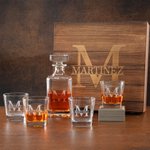 Personalisierte eingravierte Initialen Whiskey Dekanter mit Text Bar Zubehör Geburtstagsgeschenk für Whiskey-Liebhaber