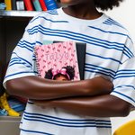 Henkilökohtainen sarjakuva Musta Poika Tyttö A5 Spiral Notebook nimi Koulutarvikkeet Syntymäpäivä Vuosipäivä lahja lapsille