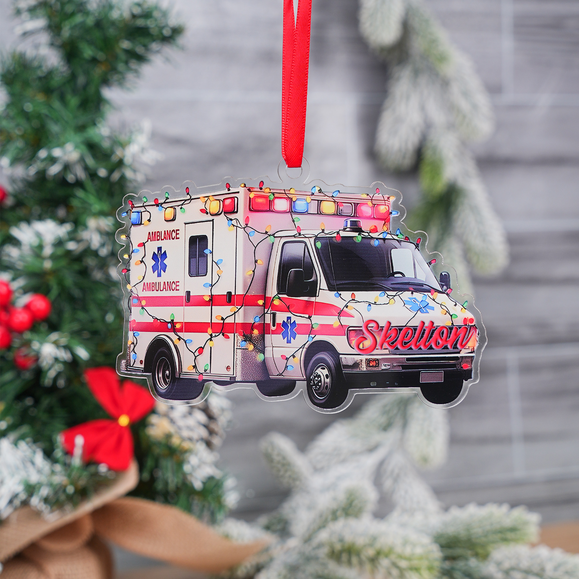Ornement de Noël personnalisé Ambulance en acrylique avec nom Cadeau de Noël pour EMT Driver Paramedic