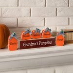 Personalized Rustic Wooden Halloween Bow Pumpkin Plaque with 1-10 Names Fall Decor Halloween Thanksgiving Day Gift for Family