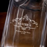 Decantador de whisky con borde vintage personalizado con nombre, texto y fecha grabados Regalo de cumpleaños y aniversario para los amantes del licor