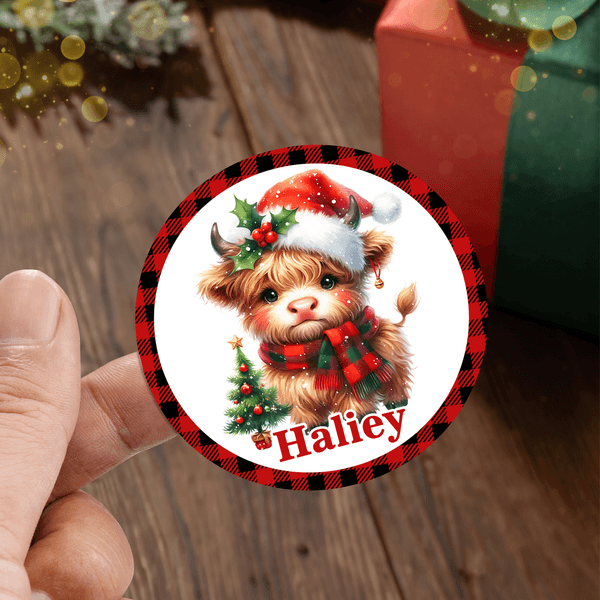Gepersonaliseerde Schattige Hoogland Koe Set van 2 Waterdichte Stickers met Naam Kerstfeest Gunsten voor Kinderen Familie Vrienden