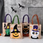 Sacchetto di iuta per caramelle personalizzato con nome e design di zucca teschio strega o gatto regalo di Halloween per bambini
