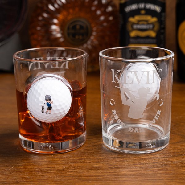 Personalisierte Cartoon-Charakter eingebettet Golf Whiskey Bier Glas mit Namen und Initialen Geburtstag Spiel Tag Geschenk für Whiskey Bier Liebhaber Golfspieler