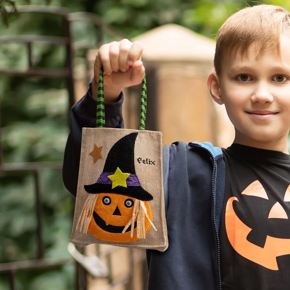 Personlig Halloween-pumpa dödskalle häxa säckväv tygpåse för godis med namn perfekt Halloweenpresent till barn