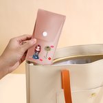 Henkilökohtainen sarjakuvahahmo syntymä kukka PU nahka meikki sivellin laukku asetettu nimi ja 8 Pcs meikki harjat syntymäpäivä lahja tytöille naisille naiset